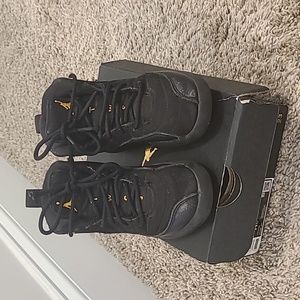 KIDS JORDAN SNEAKERS